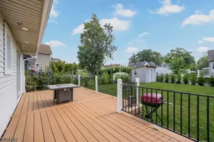 5 Briar Ln, Nutley, NJ 07110 - Photo 22