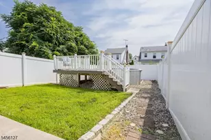 420 Dewitt Ave, Belleville, NJ 07109 - Photo 16