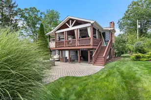 157 Mountain Cir, West Milford, NJ 07480 - Photo 6