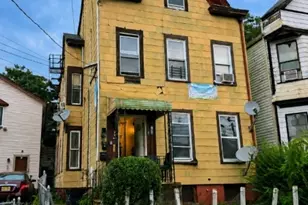 165 Pearl St, Paterson, NJ 07501 - Photo 1