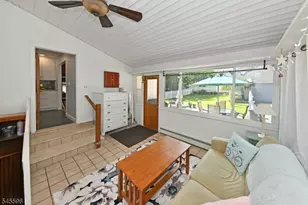 160 Rock Rd, Hawthorne, NJ 07506 - Photo 16