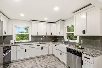 760 Harrison Ave, Roselle, NJ 07203 - Photo 12