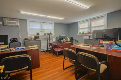 1185 Morris Ave B1 U100, Union Township, NJ 07083 - Photo 2