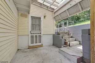 26 Sanatorium Rd, Glen Gardner, NJ 08826 - Photo 36