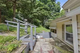 26 Sanatorium Rd, Glen Gardner, NJ 08826 - Photo 38