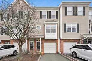 55 Greenbrook Dr, Bloomfield, NJ 07003 - Photo 2