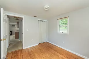 97 New York Ave, Jefferson Township, NJ 07849 - Photo 14