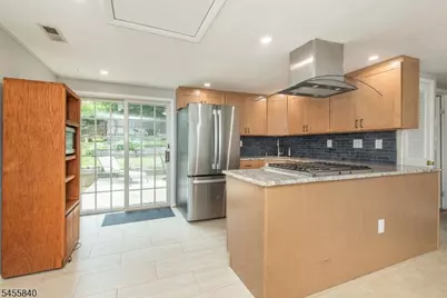 97 New York Ave, Jefferson Township, NJ 07849 - Photo 10