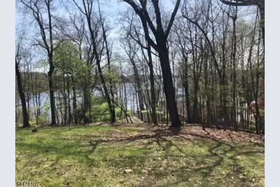 13 Maine St, Jefferson Township, NJ 07849 - Photo 20