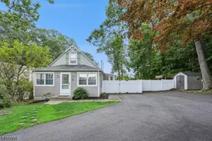6 Woodlawn Terrace, Randolph Township, NJ 07869 - Photo 2