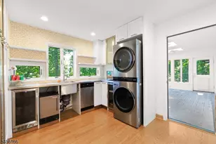 1204 Johnston Dr, Watchung, NJ 07069 - Photo 24
