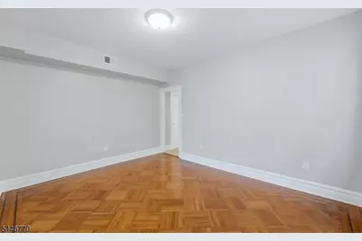 926 S 20th St, Newark, NJ 07108 - Photo 16
