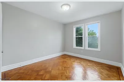 926 S 20th St, Newark, NJ 07108 - Photo 20