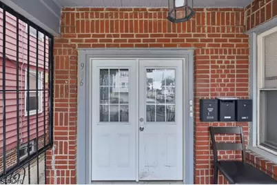 926 S 20th St, Newark, NJ 07108 - Photo 2