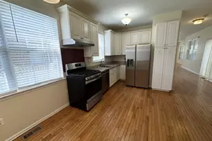 10 Park Square, Metuchen, NJ 08840 - Photo 4