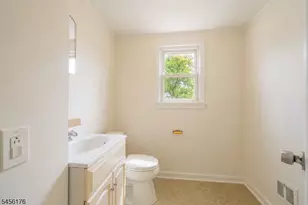 711 Bloomfield Ave, Clifton, NJ 07012 - Photo 8
