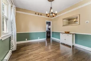 318 Marion Pl, Manville, NJ 08835 - Photo 8