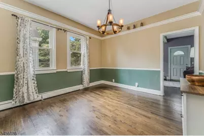 318 Marion Place, Manville, NJ 08835 - Photo 6