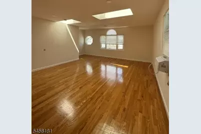 63 Charles St, Jersey City, NJ 07307 - Photo 4