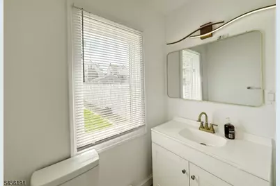 164 Bullman St, Phillipsburg, NJ 08865 - Photo 10