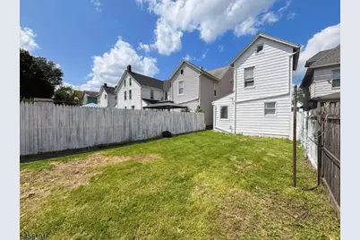 164 Bullman St, Phillipsburg, NJ 08865 - Photo 24