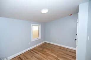 415 E 4th Ave, Roselle, NJ 07203 - Photo 26