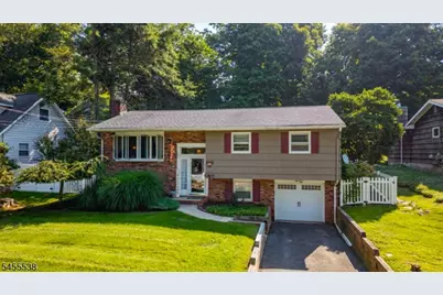109 Alpine Trl, Sparta Township, NJ 07871 - Photo 2