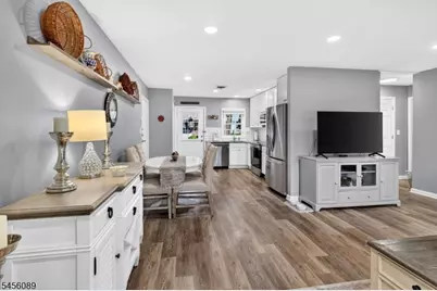 976D Aberdeen Dr, Lakewood Twp., NJ 08701 - Photo 6