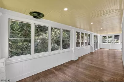 464 Buckhorn Dr, White Township, NJ 07823 - Photo 4
