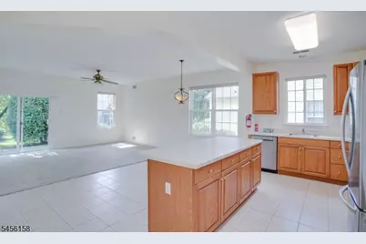 112 Kensington Cir, White Township, NJ 07823 - Photo 16