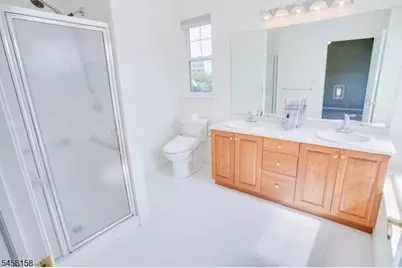 112 Kensington Cir, White Township, NJ 07823 - Photo 32
