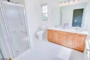 112 Kensington Cir, White Township, NJ 07823 - Photo 32