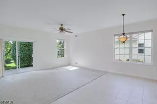 112 Kensington Cir, White Township, NJ 07823 - Photo 20