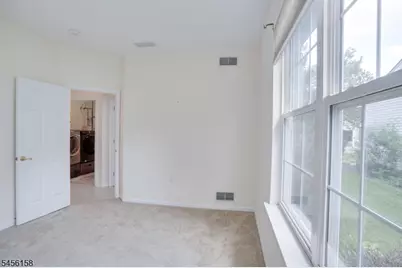 112 Kensington Cir, White Township, NJ 07823 - Photo 36