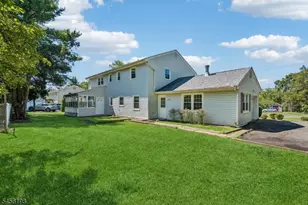 672 Thruway Dr, Bridgewater, NJ 08807 - Photo 26