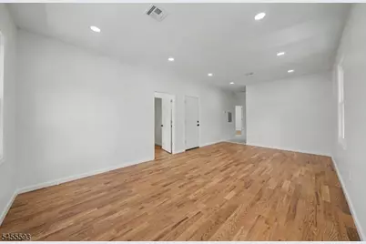 35 Wheeler St, Montclair, NJ 07042 - Photo 22