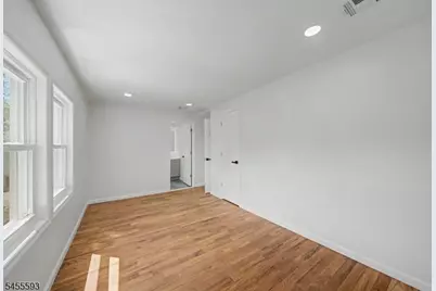 35 Wheeler St, Montclair, NJ 07042 - Photo 26