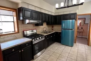 17 Van Buren St, Newark, NJ 07105 - Photo 2