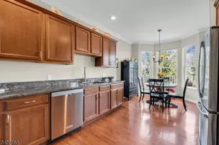9 Junegrass Way, Allamuchy Township, NJ 07840 - Photo 10