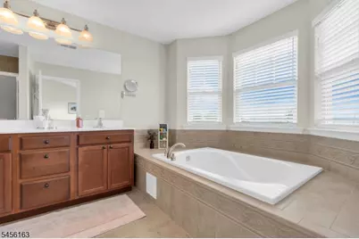 9 Junegrass Way, Allamuchy Township, NJ 07840 - Photo 24