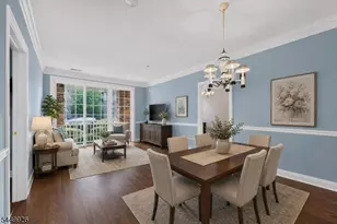 351 Victoria Dr, Bridgewater, NJ 08807 - Photo 2