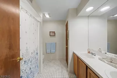 180 Dakota Dr, Andover Township, NJ 07848 - Photo 14