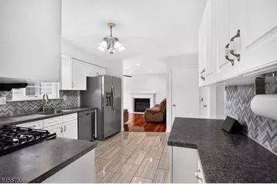 296 Remsen Ave, Woodbridge Township, NJ 07001 - Photo 2