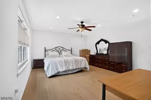 296 Remsen Ave, Woodbridge Township, NJ 07001 - Photo 16