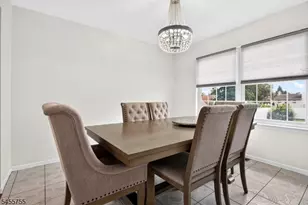 296 Remsen Ave, Woodbridge Township, NJ 07001 - Photo 10