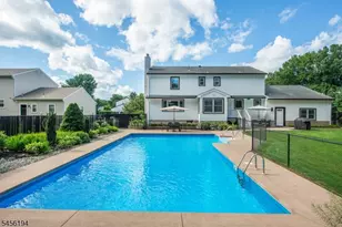25 Crestwood Ave W, Fairfield, NJ 07004 - Photo 46