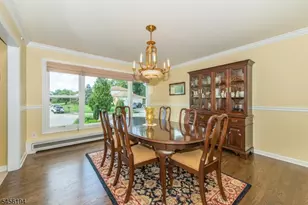 25 Crestwood Ave W, Fairfield, NJ 07004 - Photo 8