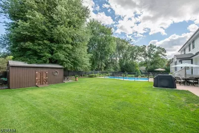 25 Crestwood Ave West, Fairfield, NJ 07004 - Photo 48