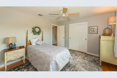 25 Crestwood Ave West, Fairfield, NJ 07004 - Photo 34