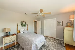 25 Crestwood Ave W, Fairfield, NJ 07004 - Photo 34
